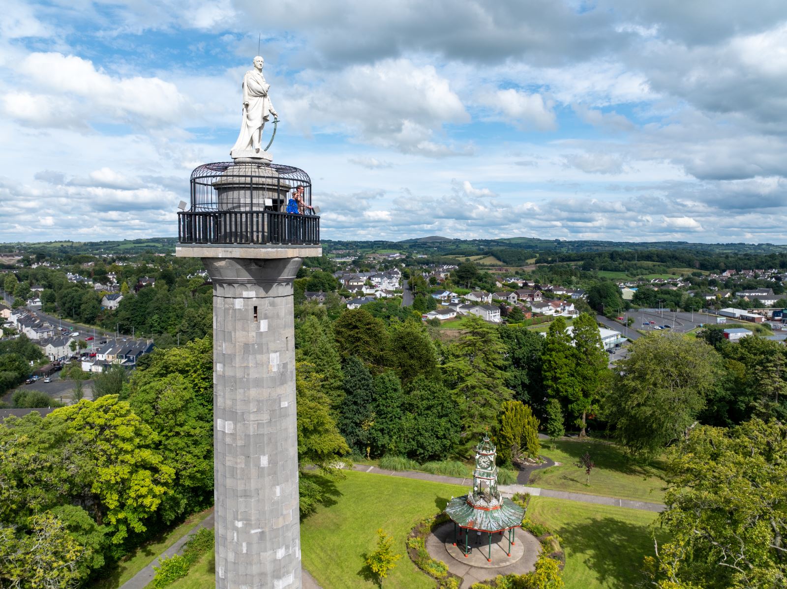 Coles Monument
